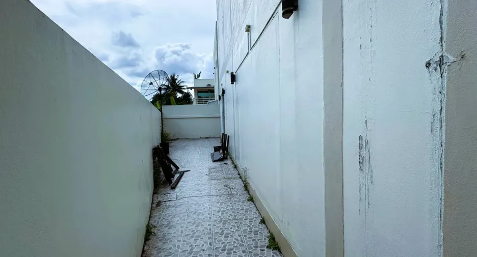 For sale 3 bedrooms townhouse in Mueang Rayong, Rayong