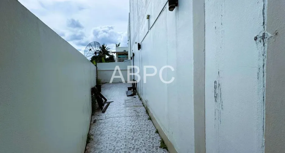 For sale 3 bedrooms townhouse in Mueang Rayong, Rayong