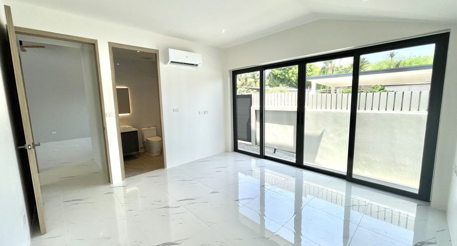 For sale 4 bed villa in Thalang, Phuket