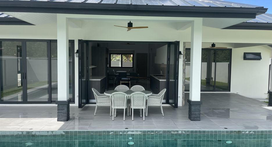For sale 4 bed villa in Thalang, Phuket