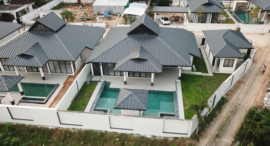 For sale 4 bed villa in Thalang, Phuket