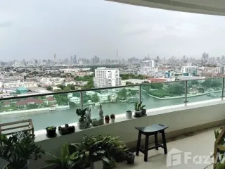 For sale 3 bed condo in Dusit, Bangkok
