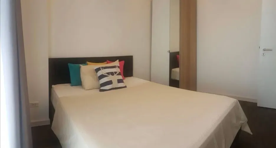 For rent 2 bed condo in Sathon, Bangkok