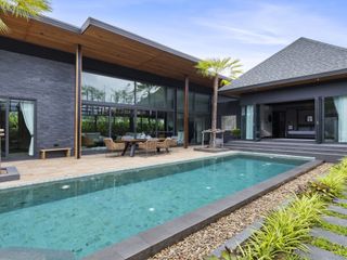 For sale 4 bed villa in Mueang Phuket, Phuket