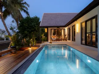 For rent 4 bed villa in Saraphi, Chiang Mai