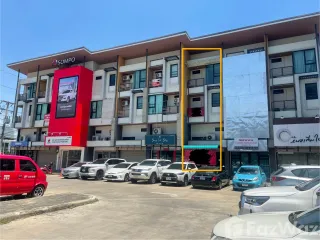 For sale 2 bed townhouse in Mueang Chiang Mai, Chiang Mai