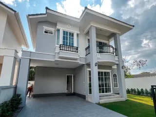 For rent 3 bed house in San Kamphaeng, Chiang Mai