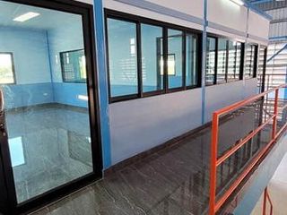 For sale and for rent warehouse in Phanat Nikhom, Chonburi