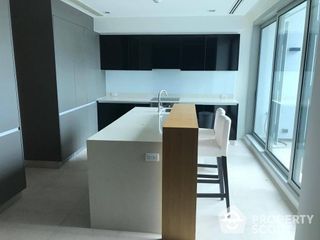 For rent and for sale 3 bed condo in Khlong San, Bangkok