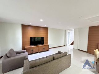 For rent 3 Beds house in Watthana, Bangkok
