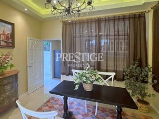 Casa en venta de 4 habitaciones en Bang Lamung, Chonburi