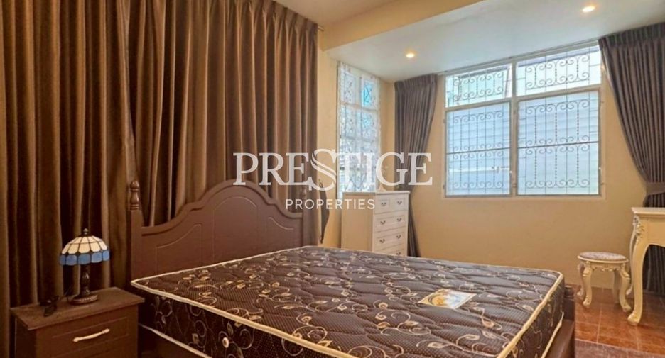 For sale 4 bedrooms house in South Pattaya, Pattaya