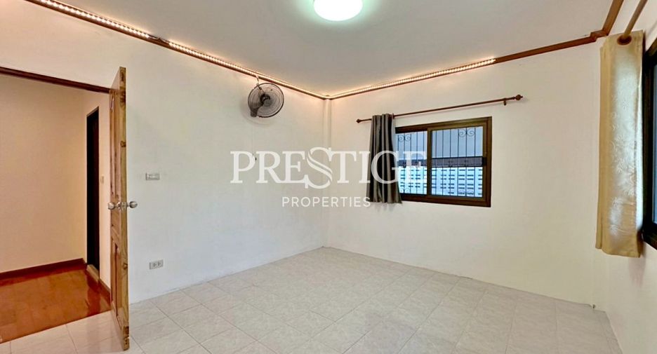 Casa en venta de 4 habitaciones en Jomtien, Pattaya