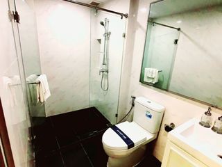 For sale 2 bed condo in Yan Nawa, Bangkok