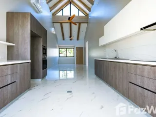 For sale 3 Beds villa in Thalang, Phuket