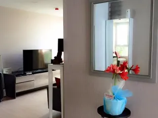 For sale 1 bed condo in Phra Khanong, Bangkok