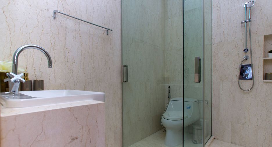 For sale 2 bed condo in Thalang, Phuket