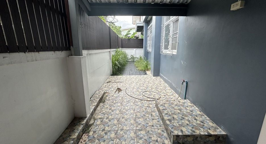 For sale 4 bed house in Si Racha, Chonburi