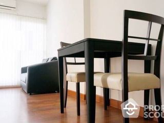 For rent 2 Beds condo in Thon Buri, Bangkok