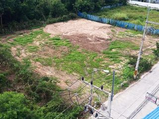 出售 土地 在 Bang Lamung, Chon Buri