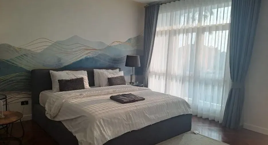 For sale 5 bedrooms townhouse in Bang Lamung, Chonburi