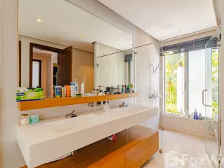 For rent 7 Beds villa in Thalang, Phuket