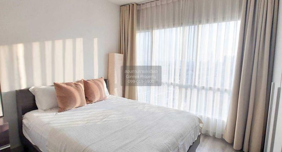 For rent 2 bedrooms condo in Sathon, Bangkok