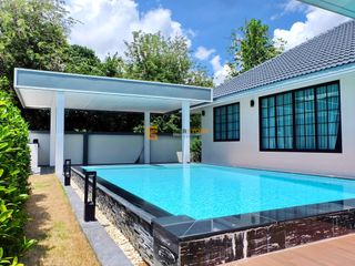 À louer et à vendre 4 chambres maison à Bang Lamung, Chonburi