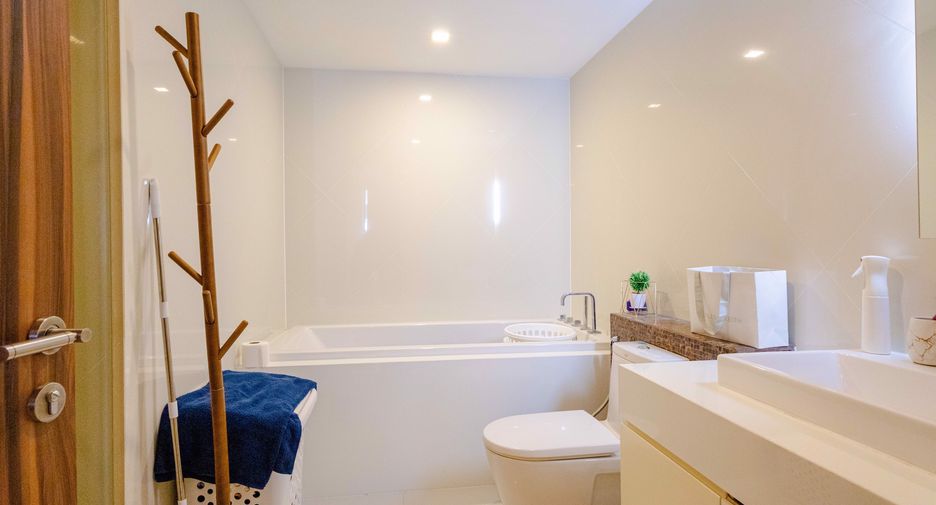 For sale 1 bed condo in Bang Lamung, Chonburi