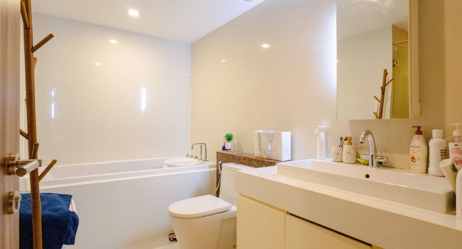 For sale 1 bed condo in Bang Lamung, Chonburi