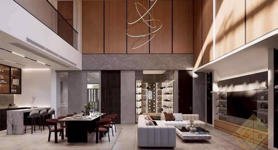 For sale 6 bed house in Pratumnak, Pattaya