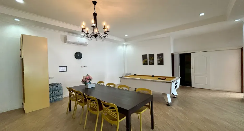 For rent and for sale 3 bedrooms house in Bang Lamung, Chonburi