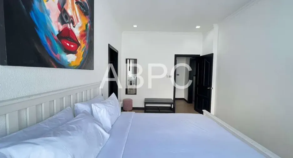 For rent and for sale 3 bedrooms house in Bang Lamung, Chonburi