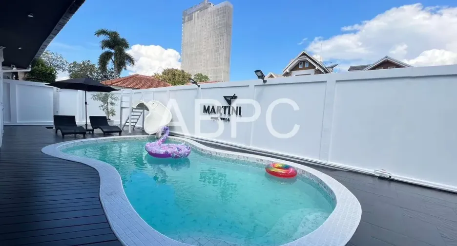 For rent and for sale 3 bedrooms house in Bang Lamung, Chonburi