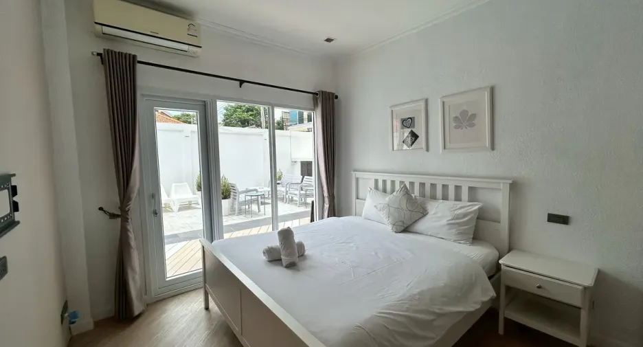 For rent and for sale 3 bedrooms house in Bang Lamung, Chonburi