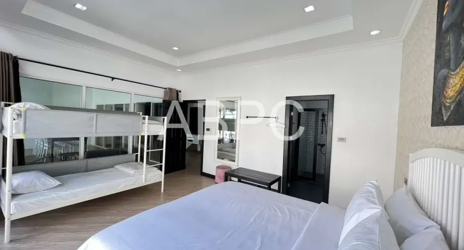 For rent and for sale 3 bedrooms house in Bang Lamung, Chonburi