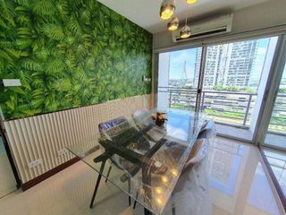 For sale 2 bed condo in Yan Nawa, Bangkok