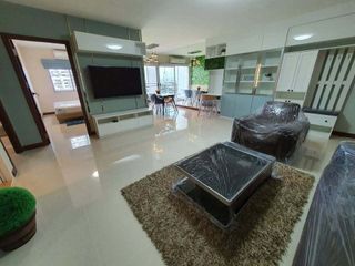 For sale 2 bed condo in Yan Nawa, Bangkok