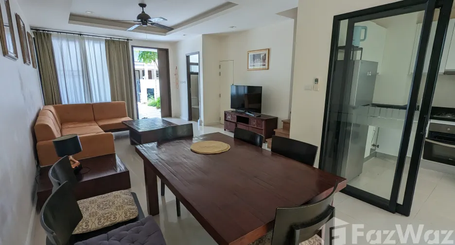 For sale 3 bed townhouse in Thalang, Phuket