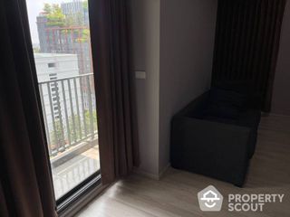 For sale 2 bed condo in Huai Khwang, Bangkok