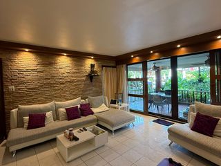 For rent 2 Beds apartment 