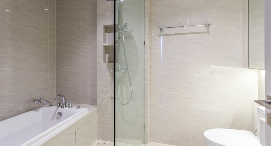 For sale 1 bed condo in Pathum Wan, Bangkok