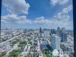 For sale 3 bed condo in Phaya Thai, Bangkok