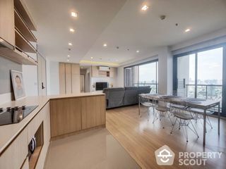 For sale 3 bed condo in Phaya Thai, Bangkok