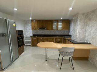 For rent 3 bed condo in Watthana, Bangkok