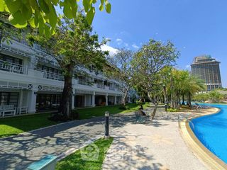 For sale 3 bed apartment in Hua Hin, Prachuap Khiri Khan