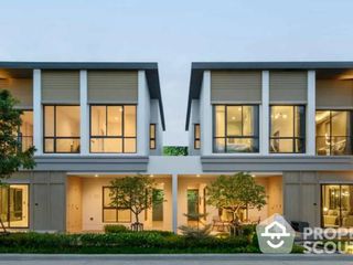 For sale 4 bed house in Khlong Sam Wa, Bangkok
