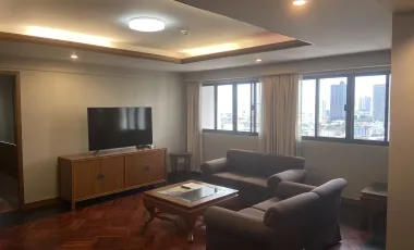 For rent 2 bed condo in Watthana, Bangkok