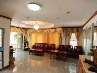 For sale 5 Beds house in Khlong Sam Wa, Bangkok