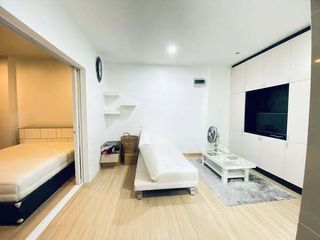 For sale 1 bed condo in Wang Thonglang, Bangkok